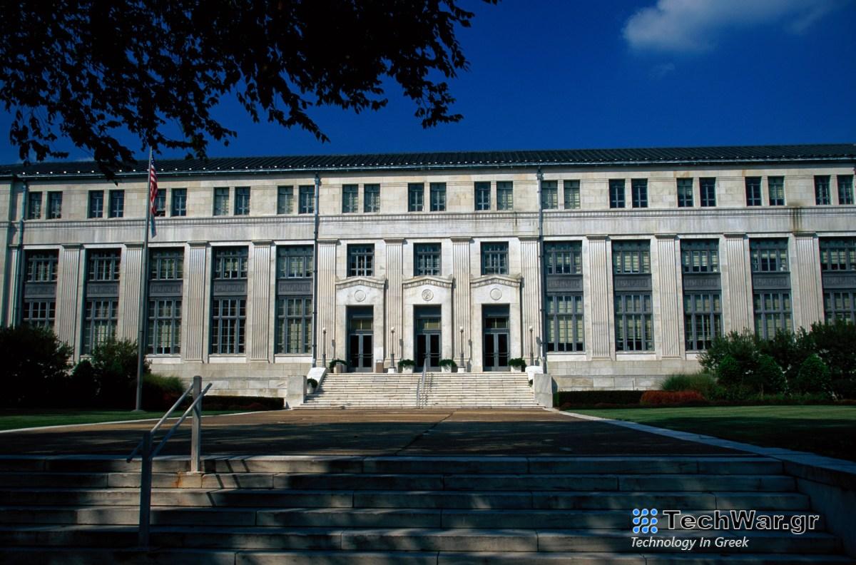 Ένας κυβερνητικός φύλακας χακάρισε μια ομοσπονδιακή υπηρεσία των ΗΠΑ για να δοκιμάσει την ασφάλειά της στο cloud